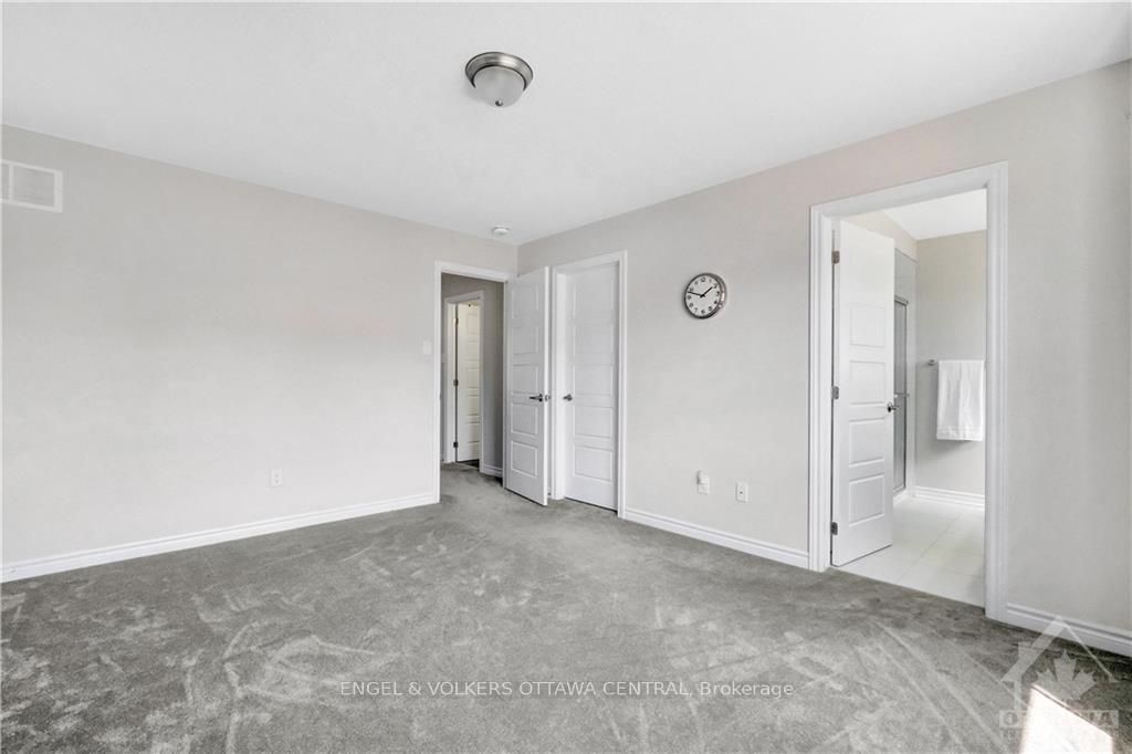 Photo 19 of 526 Cope Drive, Ottawa, Kanata - Emerald Meadows/Trailwest — HOMEH