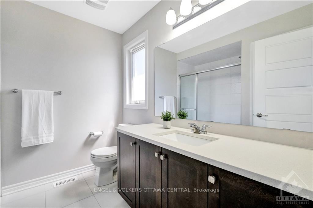 Photo 20 of 526 Cope Drive, Ottawa, Kanata - Emerald Meadows/Trailwest — HOMEH