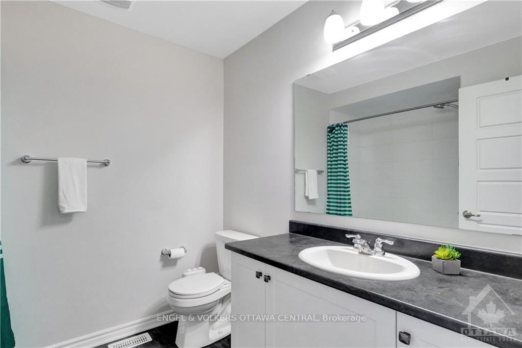 Photo 24 of 526 Cope Drive, Ottawa, Kanata - Emerald Meadows/Trailwest — HOMEH