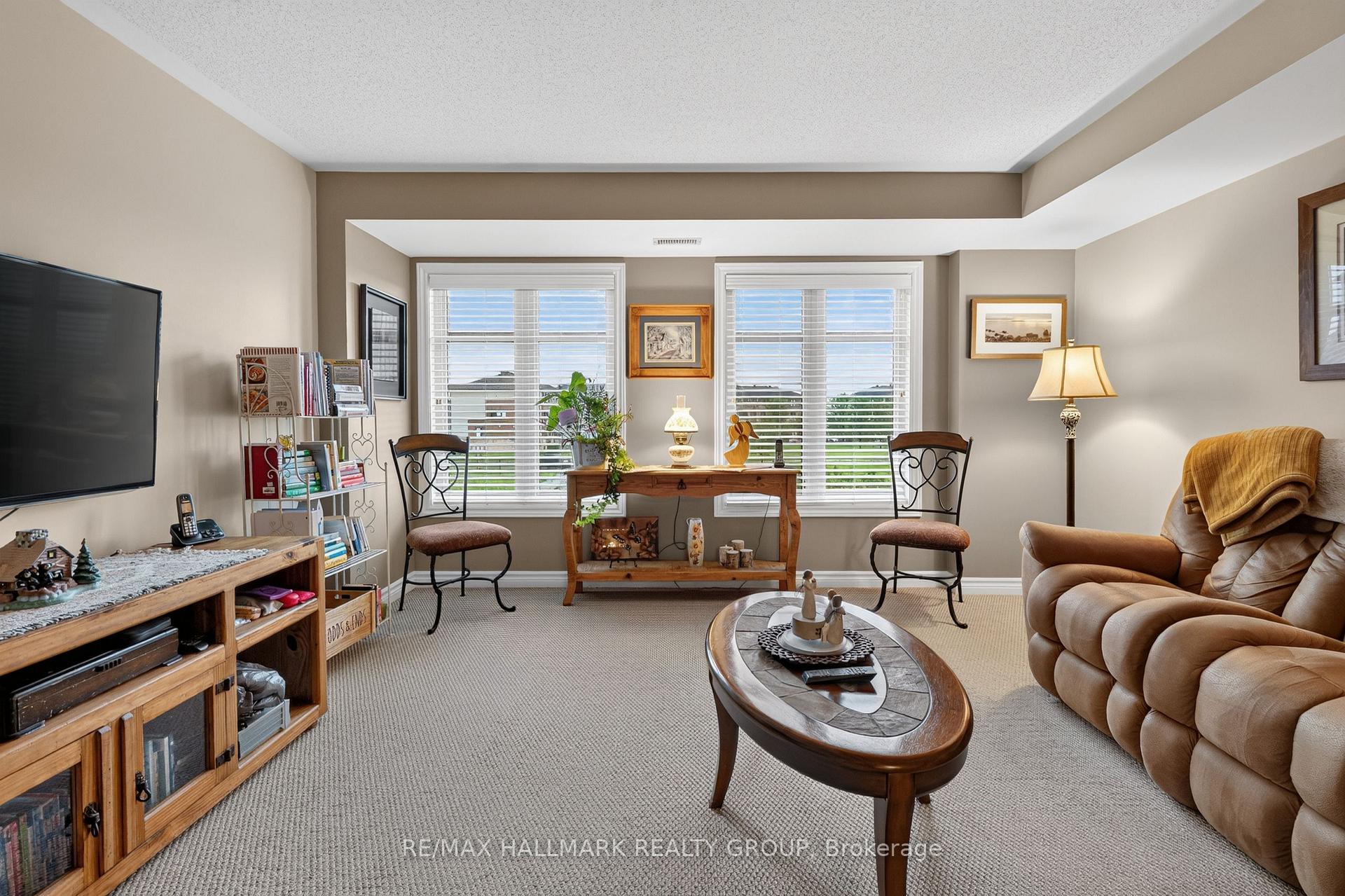 Photo 10 of 2387 Esprit Drive, Ottawa, Avalon East — HOMEH