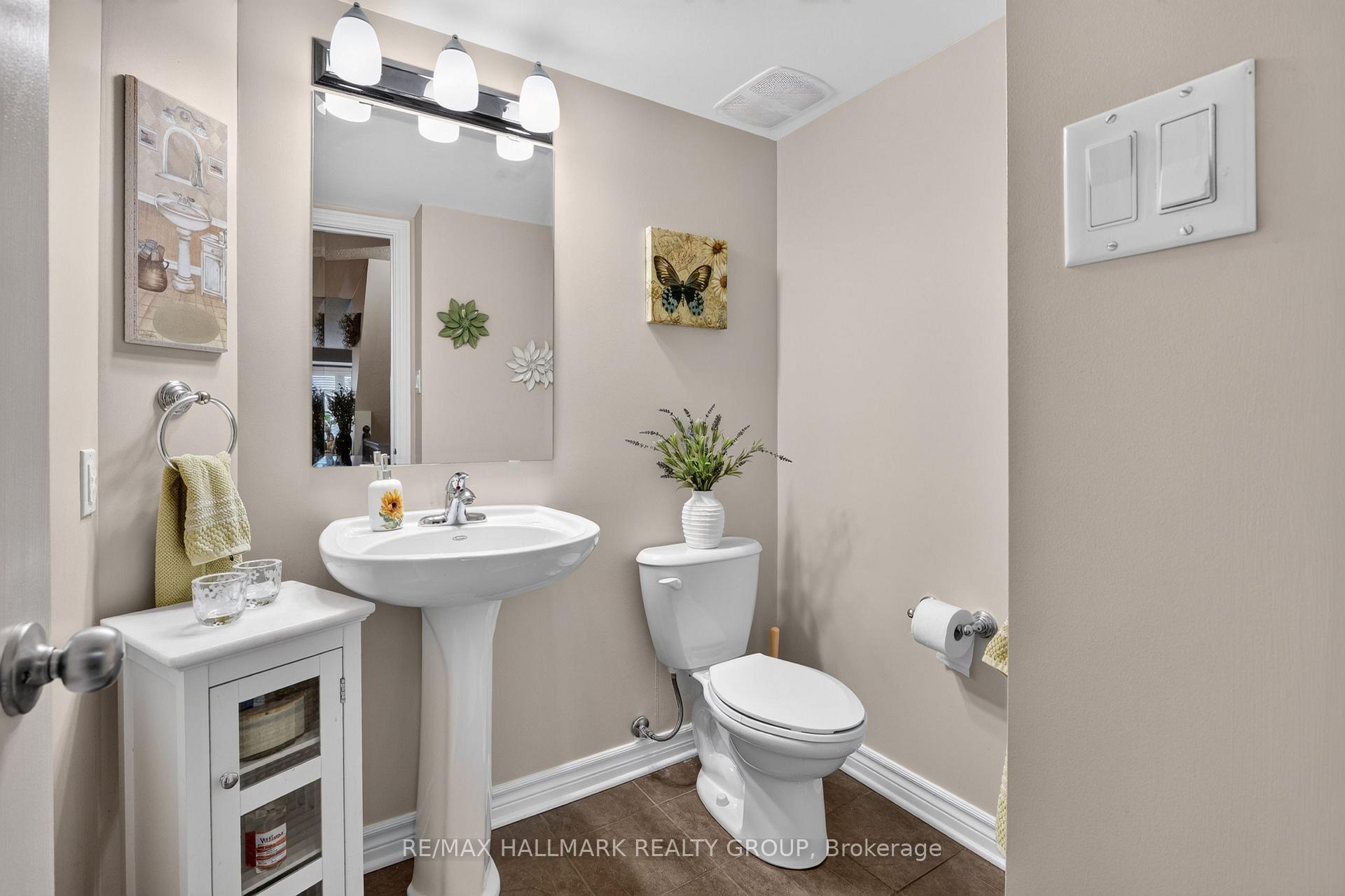 Photo 20 of 2387 Esprit Drive, Ottawa, Avalon East — HOMEH