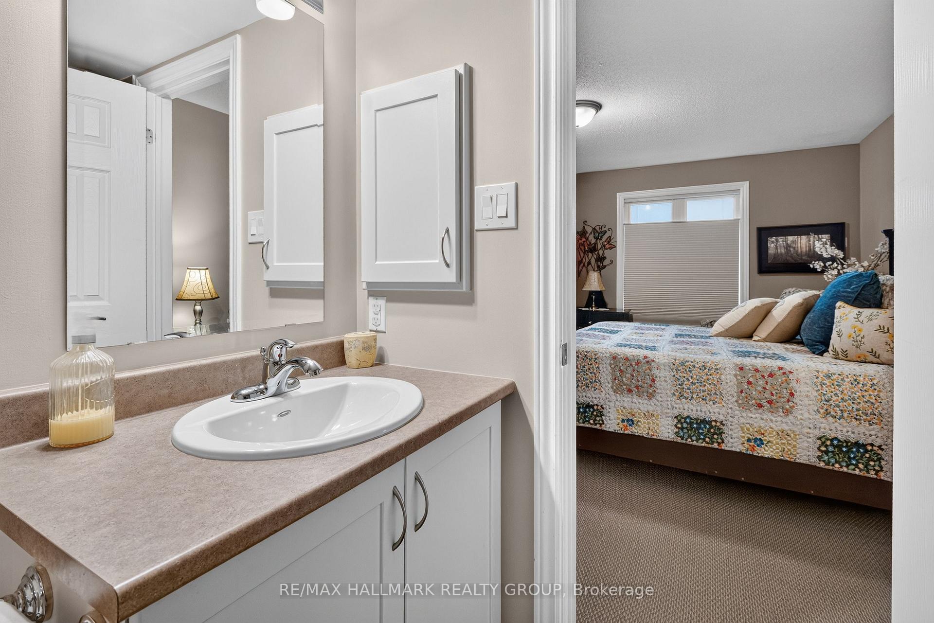 Photo 28 of 2387 Esprit Drive, Ottawa, Avalon East — HOMEH