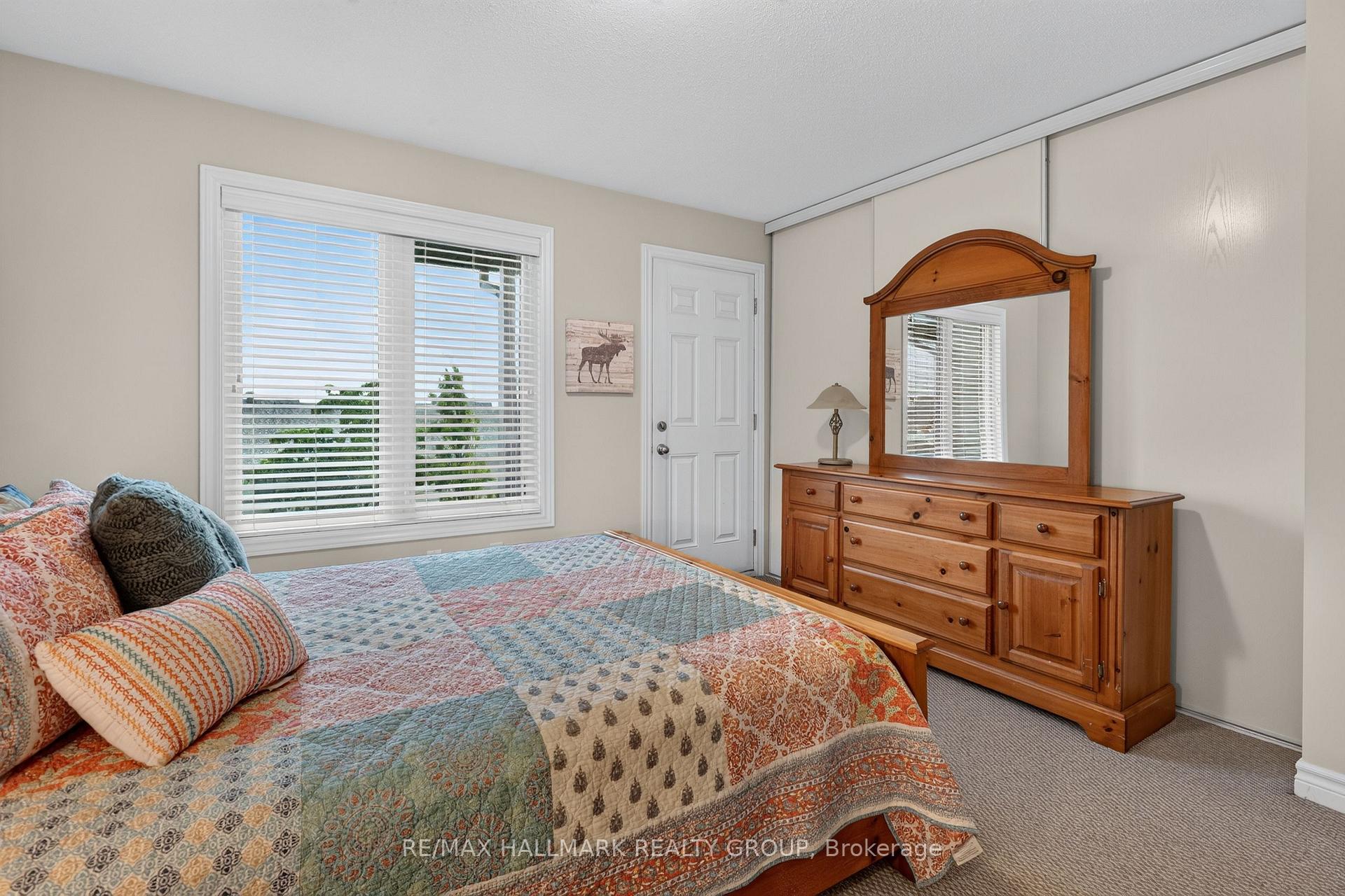Photo 35 of 2387 Esprit Drive, Ottawa, Avalon East — HOMEH