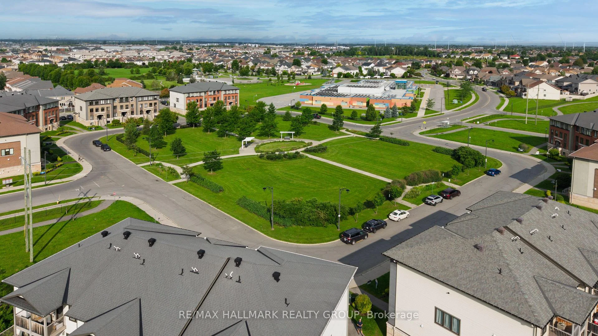 Photo 3 of 2387 Esprit Drive, Ottawa, Avalon East — HOMEH