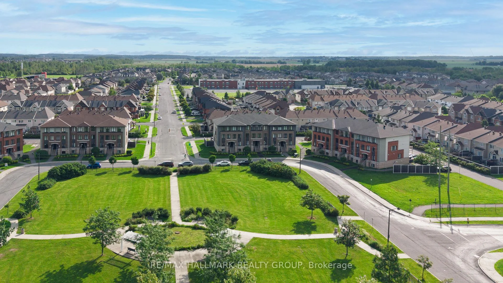 Photo 40 of 2387 Esprit Drive, Ottawa, Avalon East — HOMEH