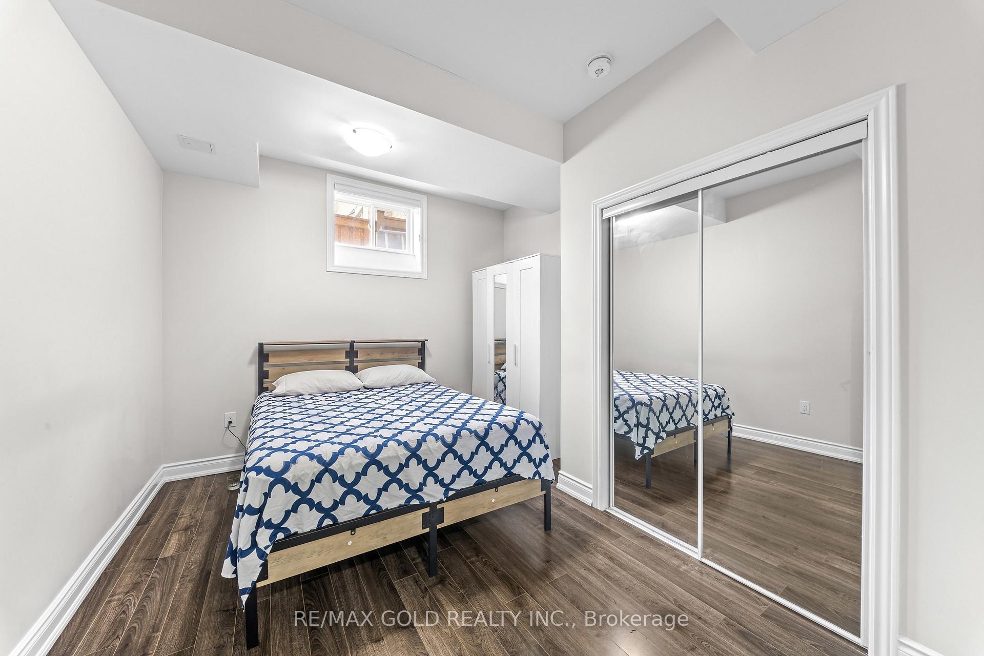 Photo 33 of 26 Spain Crescent, Brampton, Toronto Gore Rural Estate — HOMEH