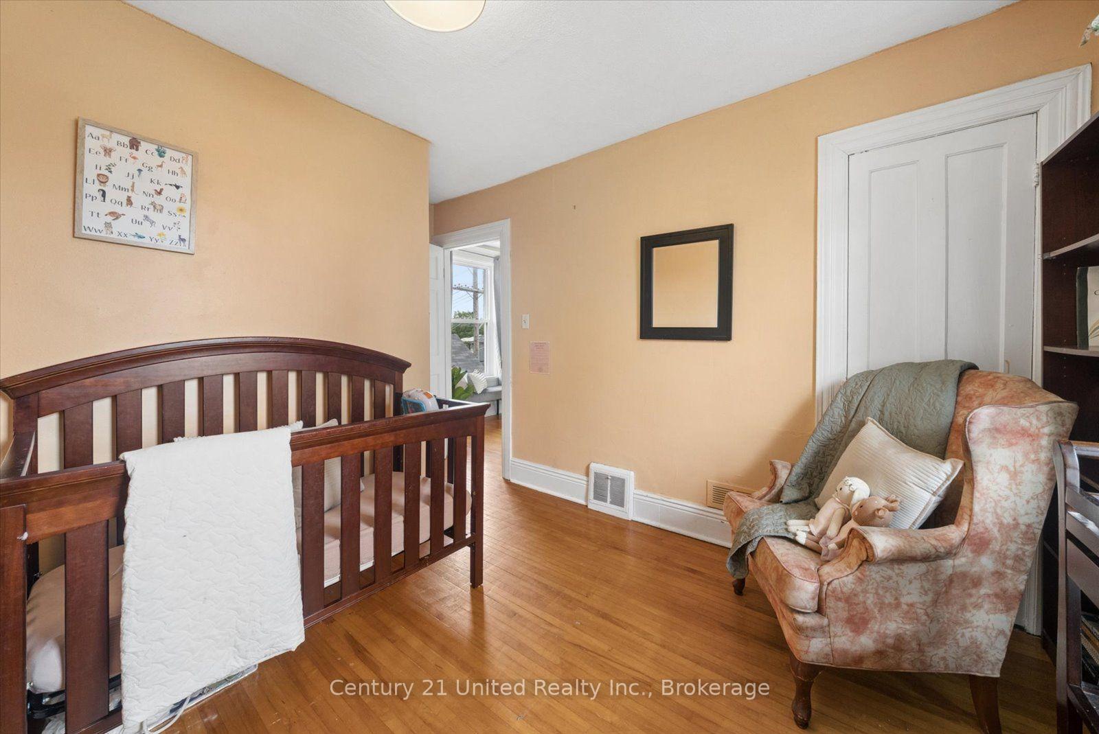 Photo 29 of 709 Third Avenue, Peterborough, Otonabee Ward 1 — HOMEH