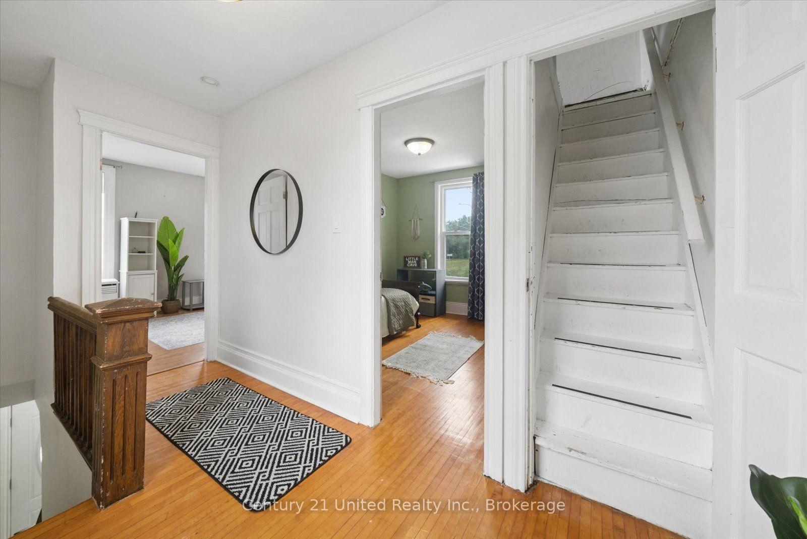 Photo 31 of 709 Third Avenue, Peterborough, Otonabee Ward 1 — HOMEH