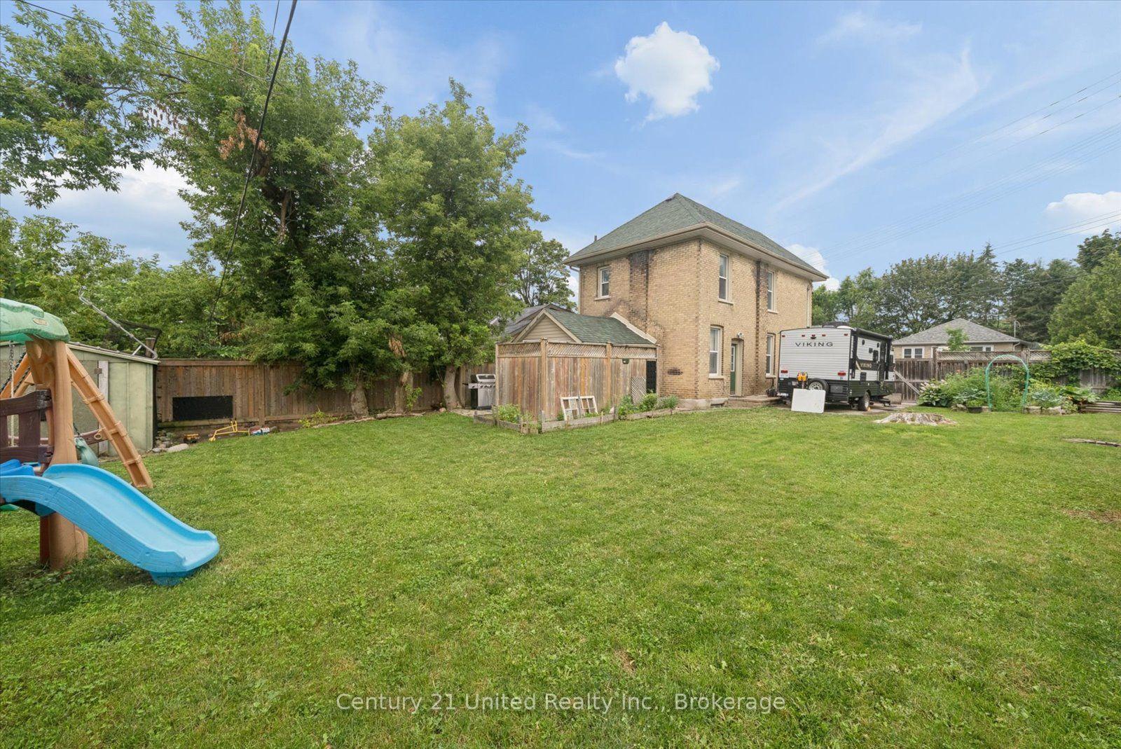 Photo 38 of 709 Third Avenue, Peterborough, Otonabee Ward 1 — HOMEH