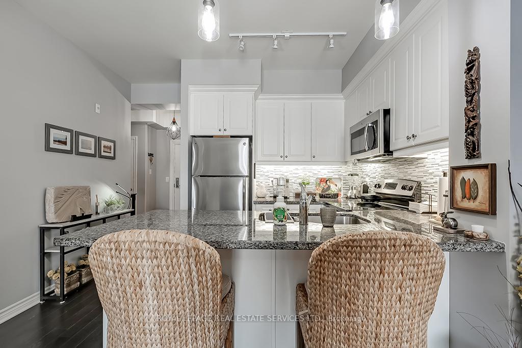 Photo 7 of Unit 207, 2300 Upper Middle Road, Oakville, Glen Abbey — HOMEH