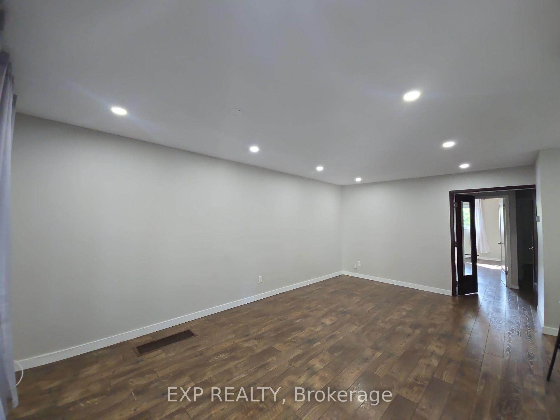 Photo 11 of Unit Main Level, 87 Wellington Street E, Brampton, Downtown Brampton — HOMEH