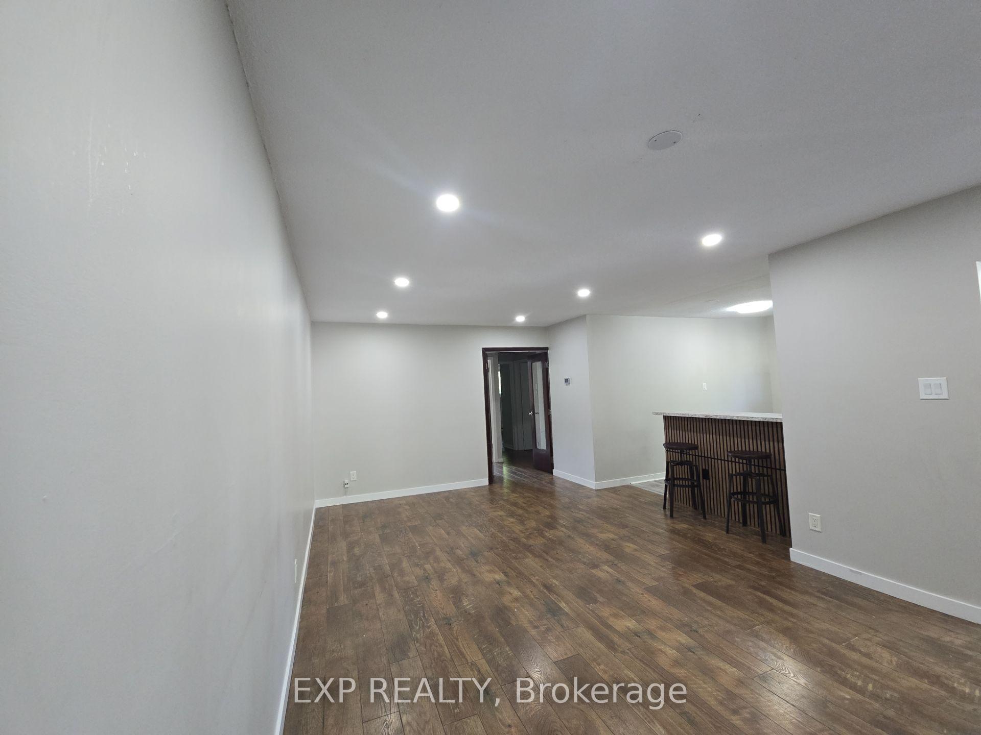 Photo 13 of Unit Main Level, 87 Wellington Street E, Brampton, Downtown Brampton — HOMEH