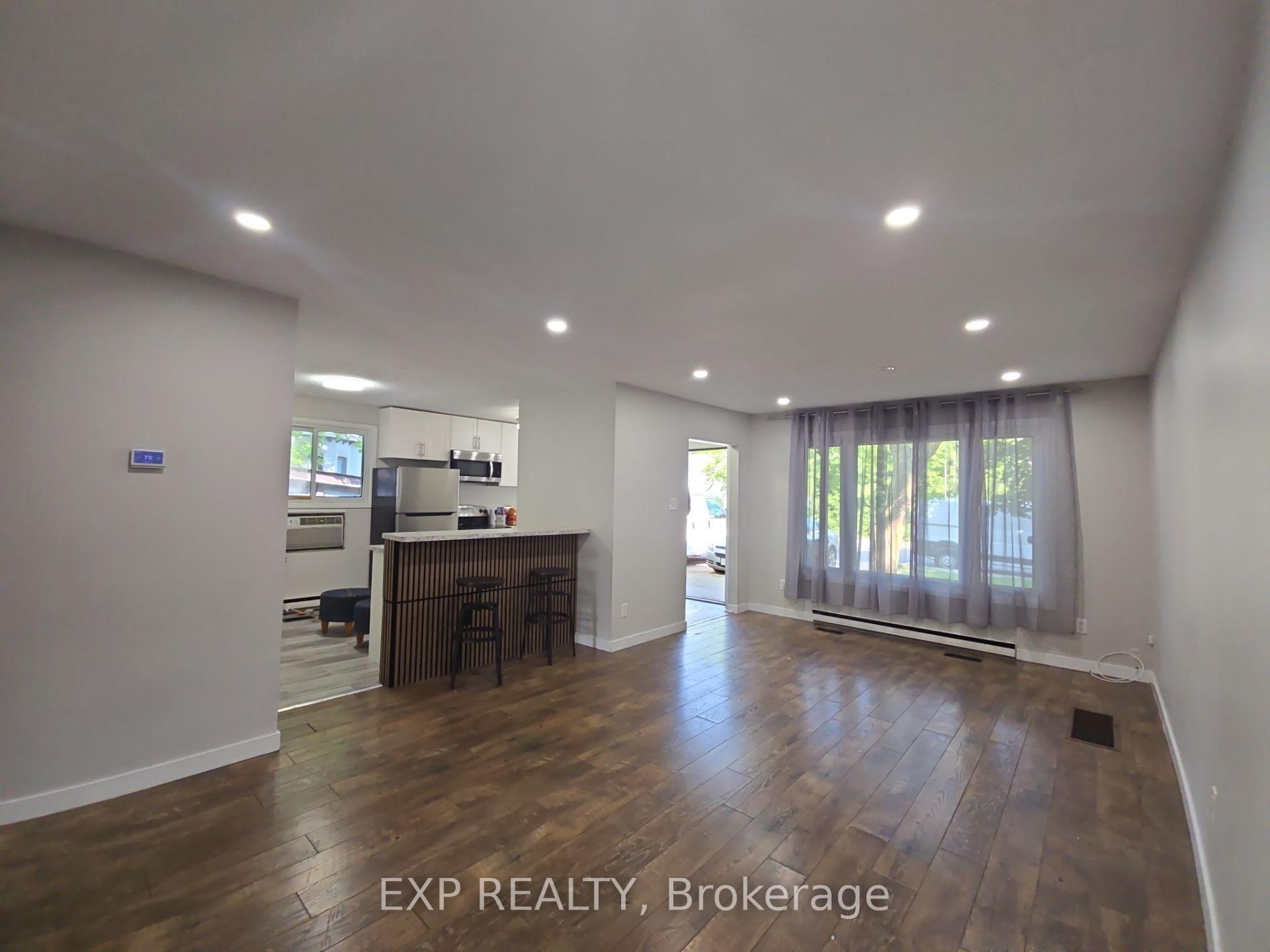 Photo 16 of Unit Main Level, 87 Wellington Street E, Brampton, Downtown Brampton — HOMEH
