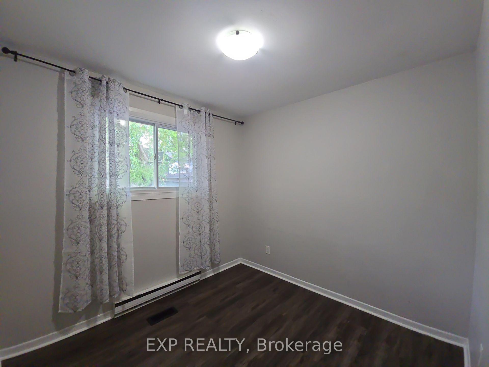 Photo 34 of Unit Main Level, 87 Wellington Street E, Brampton, Downtown Brampton — HOMEH