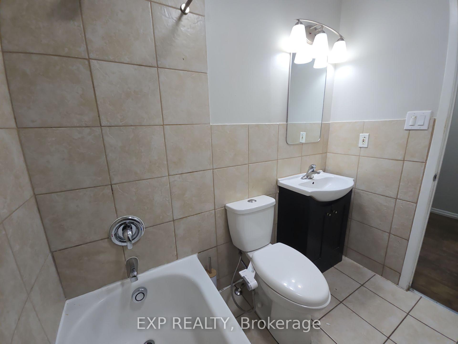 Photo 38 of Unit Main Level, 87 Wellington Street E, Brampton, Downtown Brampton — HOMEH