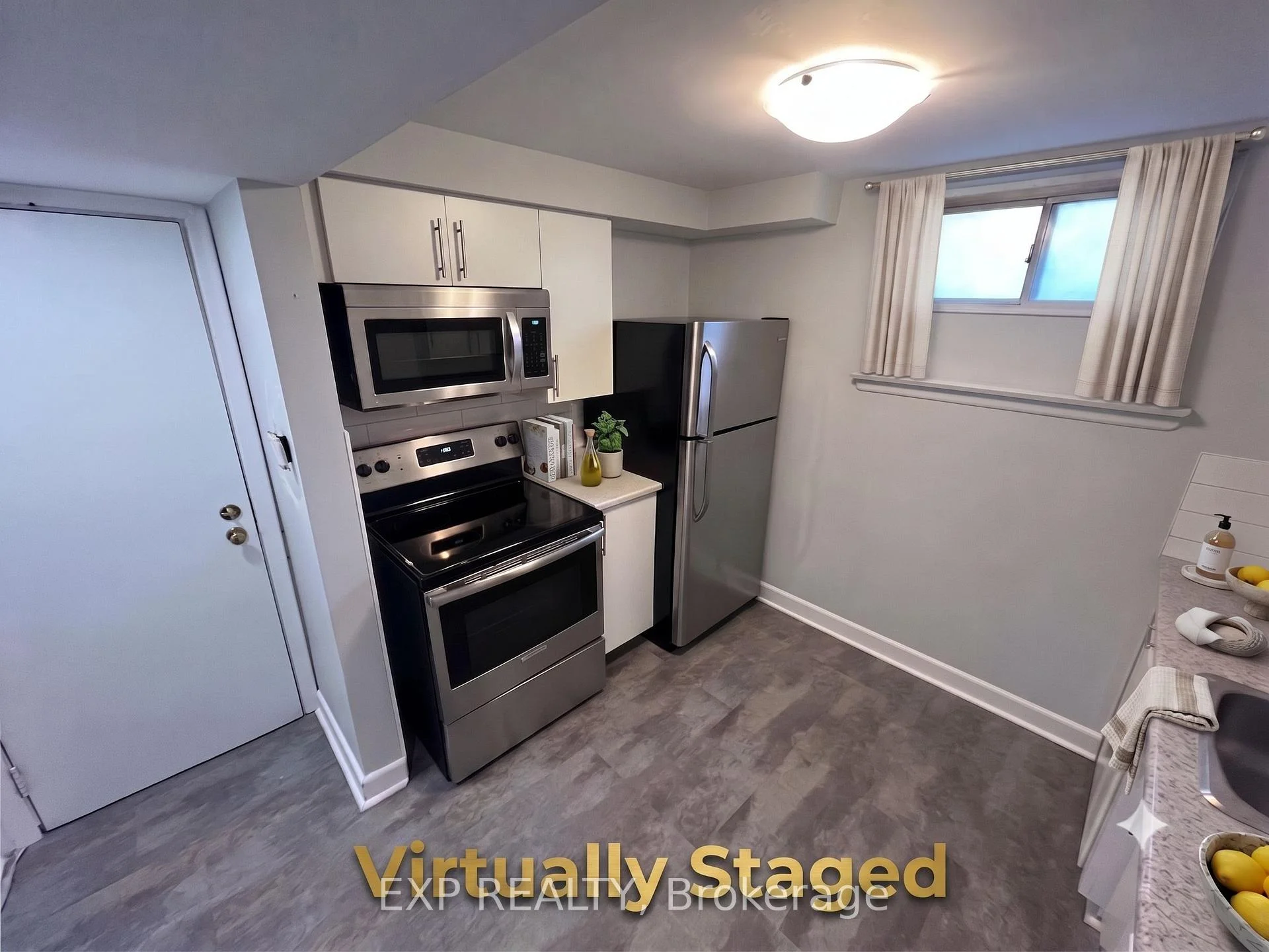 Photo 14 of Unit Main Level, 87 Wellington Street E, Brampton, Downtown Brampton — HOMEH
