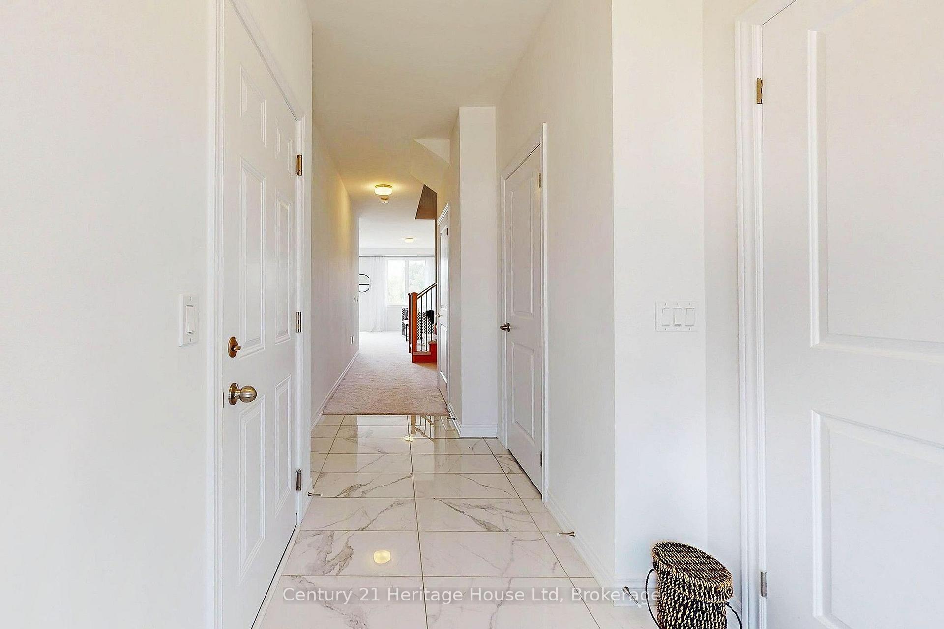 Photo 4 of 104 Edminston Drive, Centre Wellington, Fergus — HOMEH
