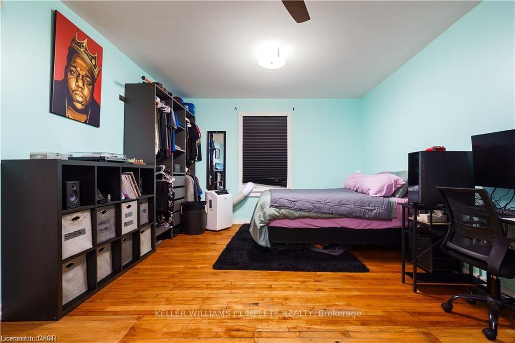 Photo 5 of 219 Avondale Street, Hamilton, Crown Point — HOMEH