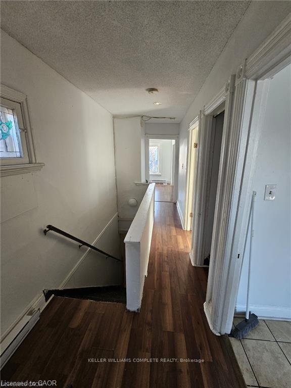 Photo 11 of 219 Avondale Street, Hamilton, Crown Point — HOMEH