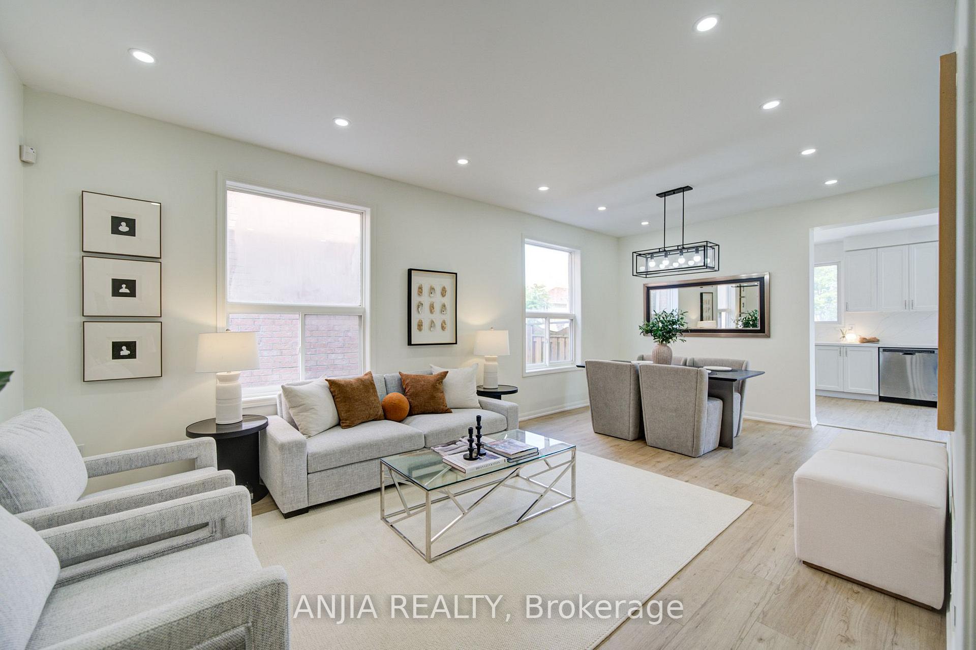 Photo 7 of 16 Staynor Crescent, Markham, Wismer — HOMEH