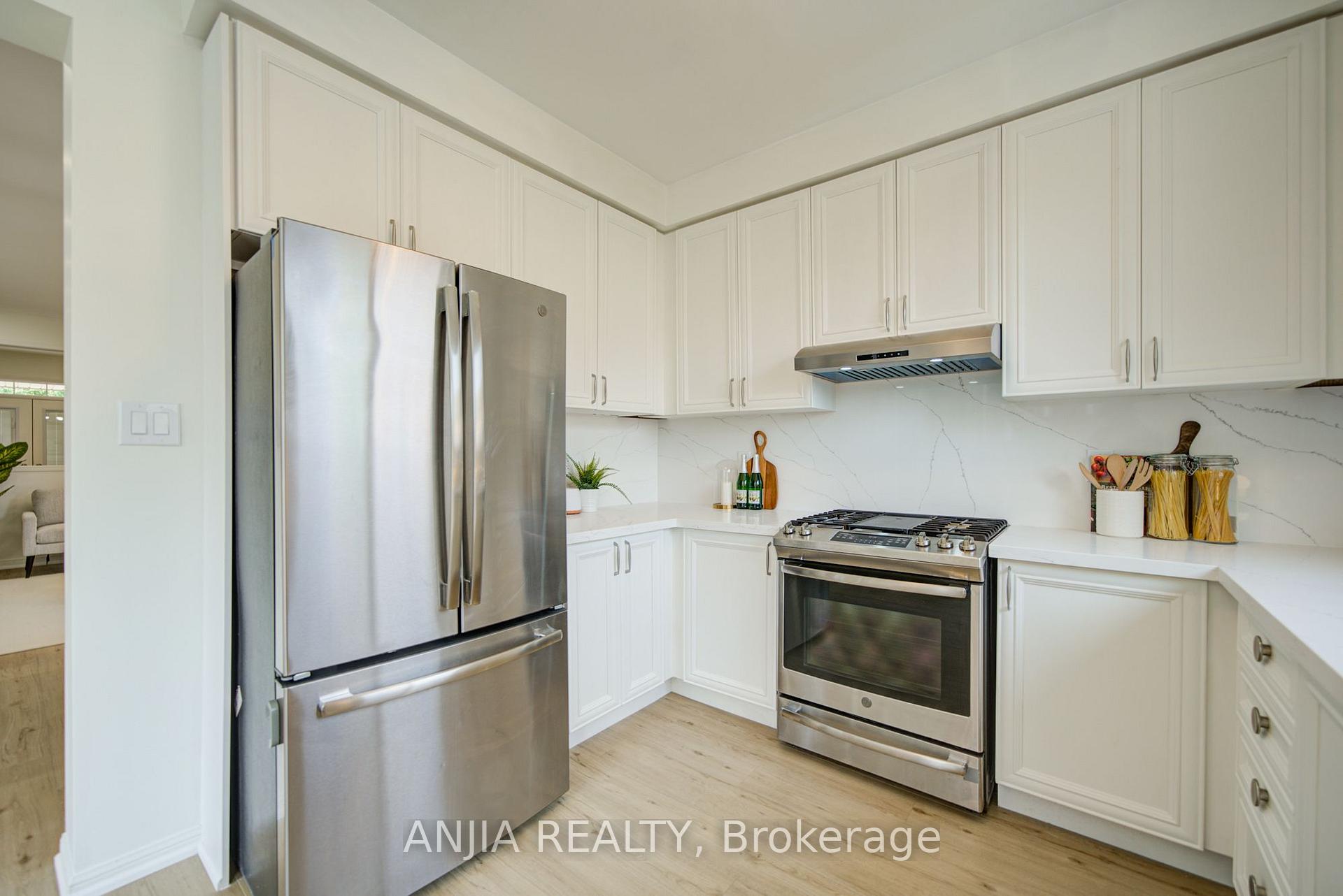 Photo 16 of 16 Staynor Crescent, Markham, Wismer — HOMEH