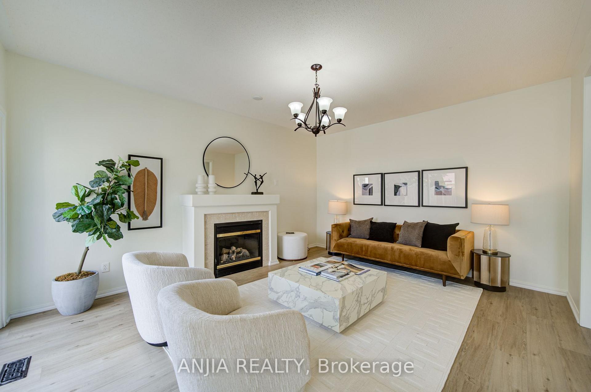 Photo 21 of 16 Staynor Crescent, Markham, Wismer — HOMEH