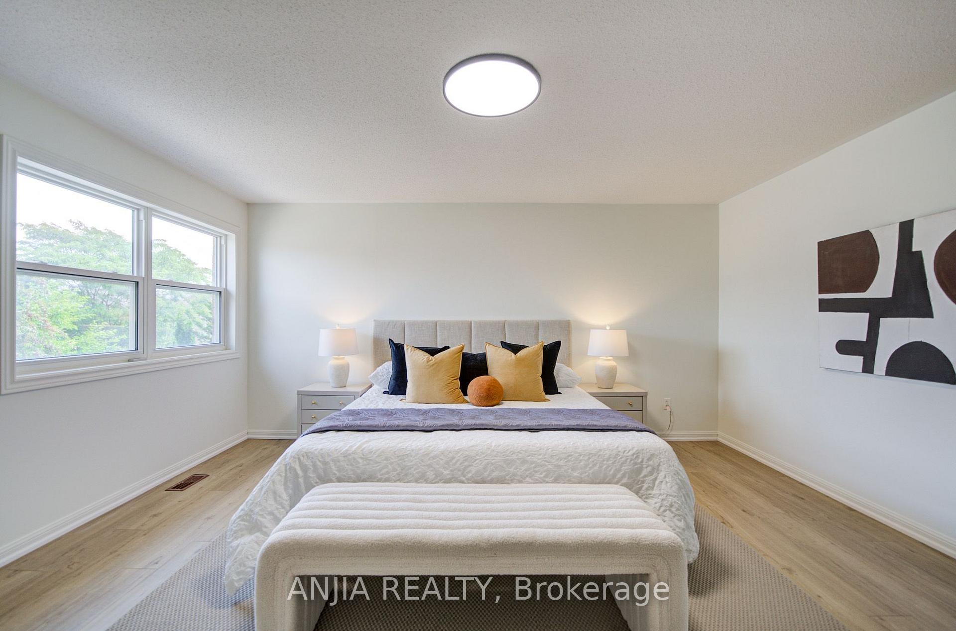 Photo 34 of 16 Staynor Crescent, Markham, Wismer — HOMEH