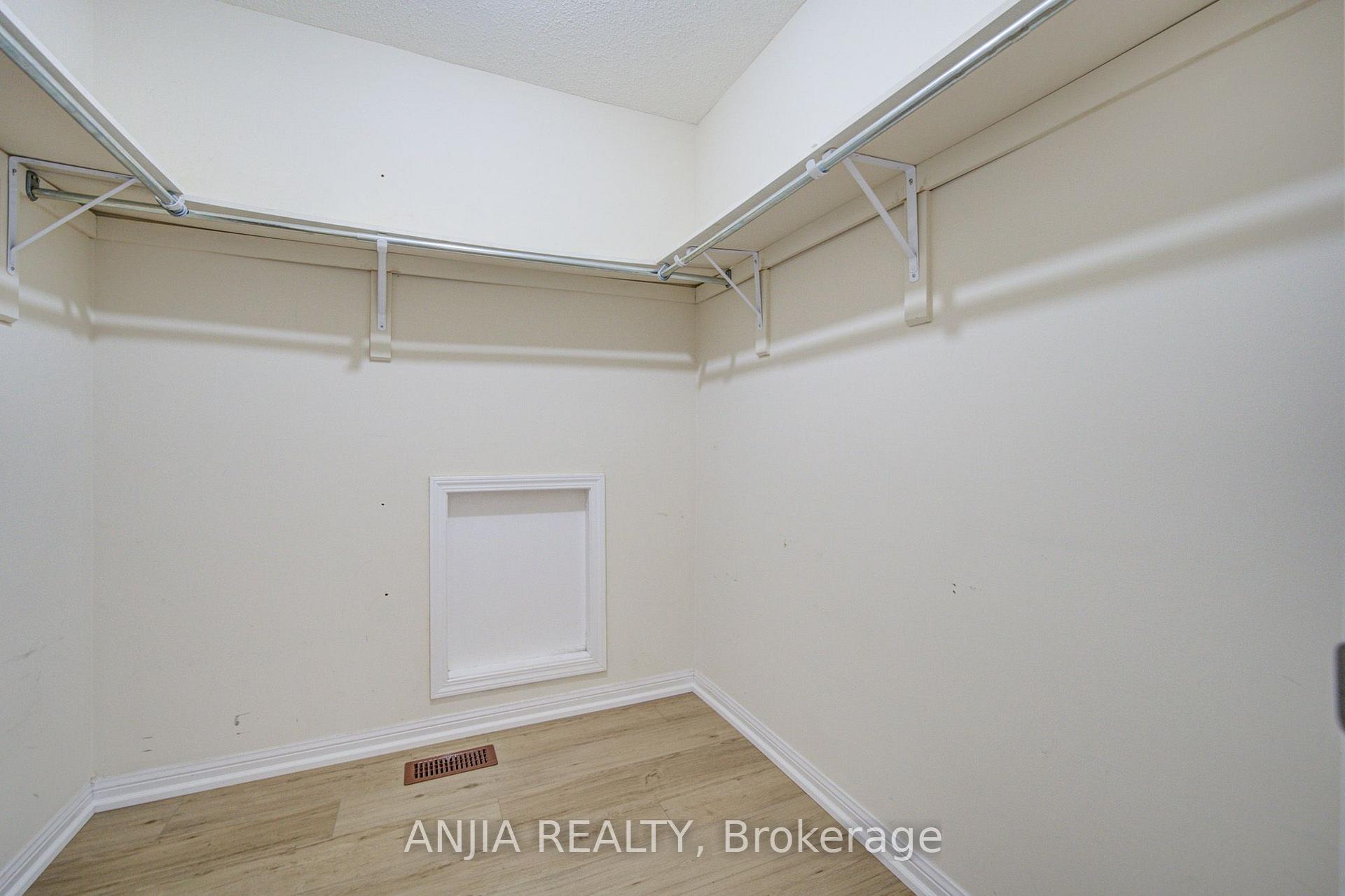 Photo 36 of 16 Staynor Crescent, Markham, Wismer — HOMEH