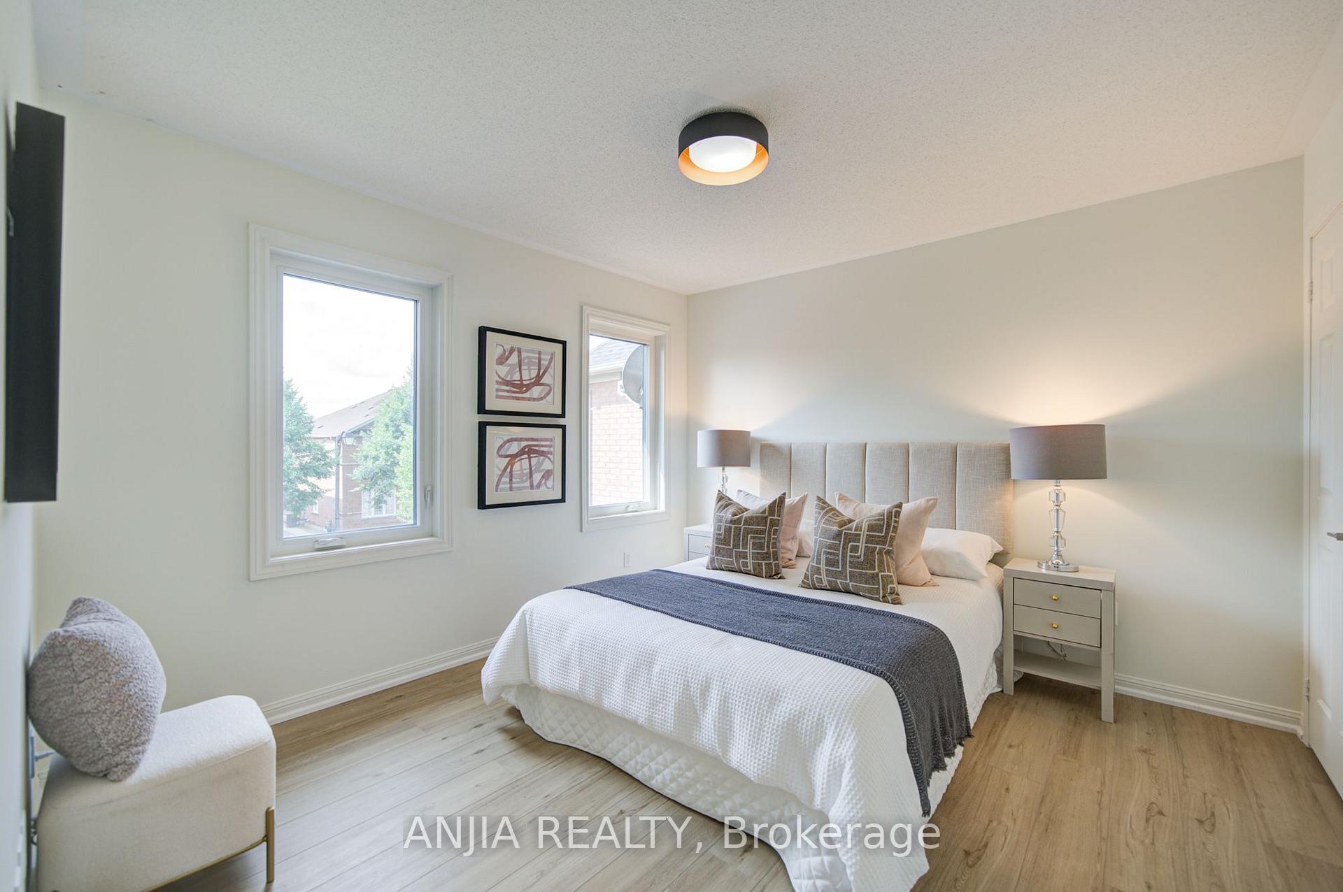 Photo 39 of 16 Staynor Crescent, Markham, Wismer — HOMEH