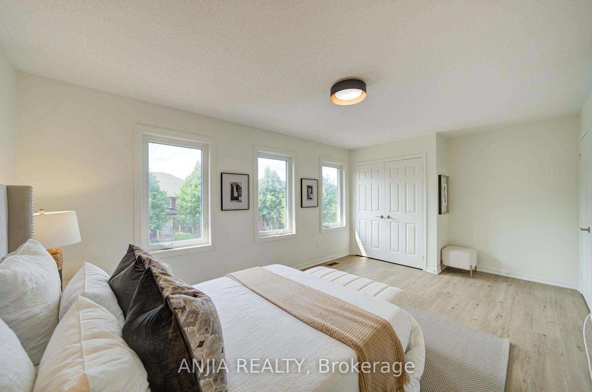 Photo 44 of 16 Staynor Crescent, Markham, Wismer — HOMEH