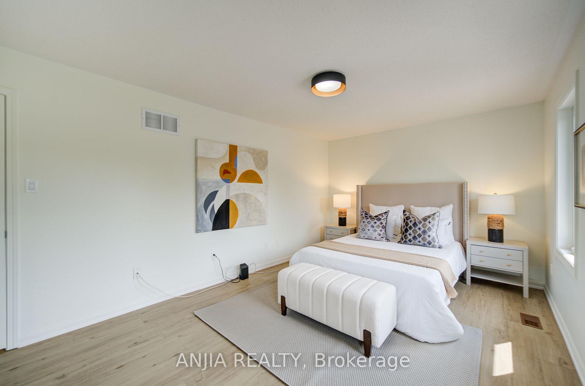 Photo 45 of 16 Staynor Crescent, Markham, Wismer — HOMEH