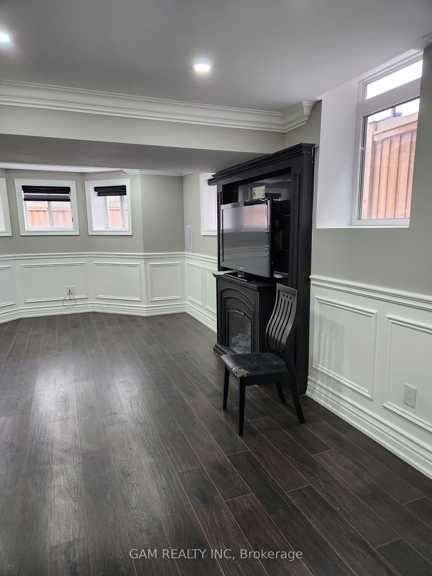 Photo 6 of Unit lower, 18 Provost Trail, Brampton, Bram West — HOMEH