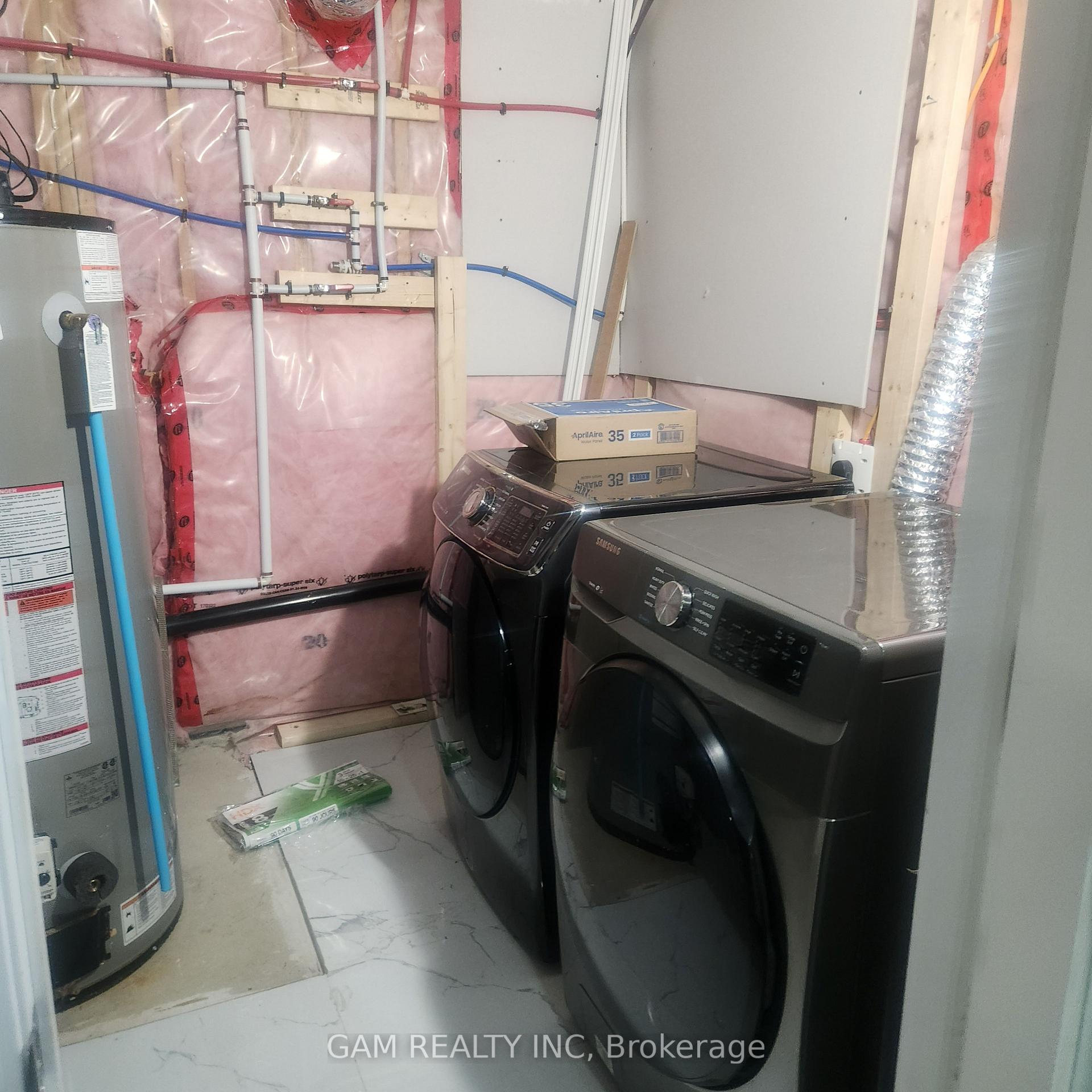 Photo 16 of Unit lower, 18 Provost Trail, Brampton, Bram West — HOMEH