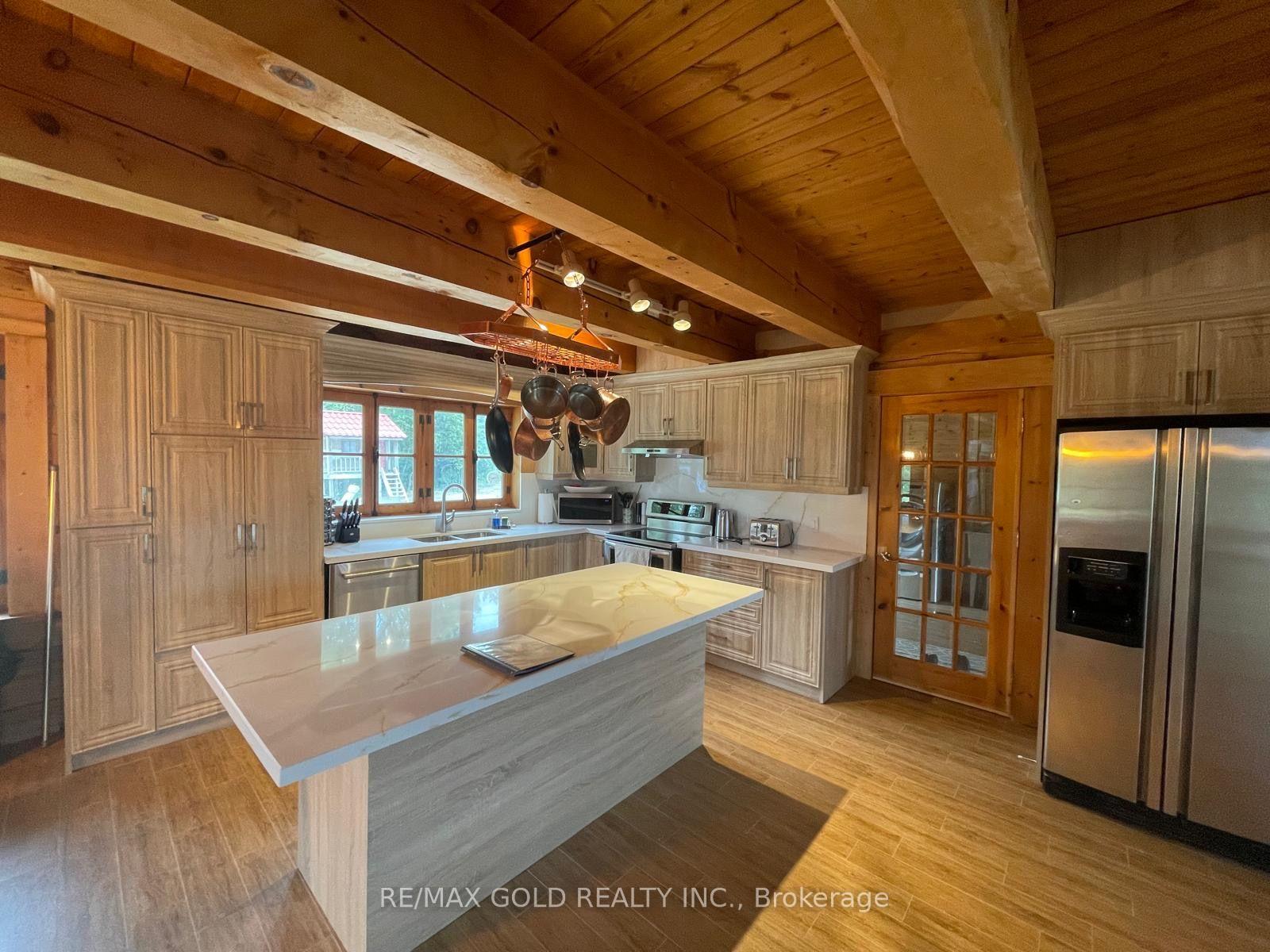 Photo 6 of 7815 15th Side Road, King, Schomberg — HOMEH
