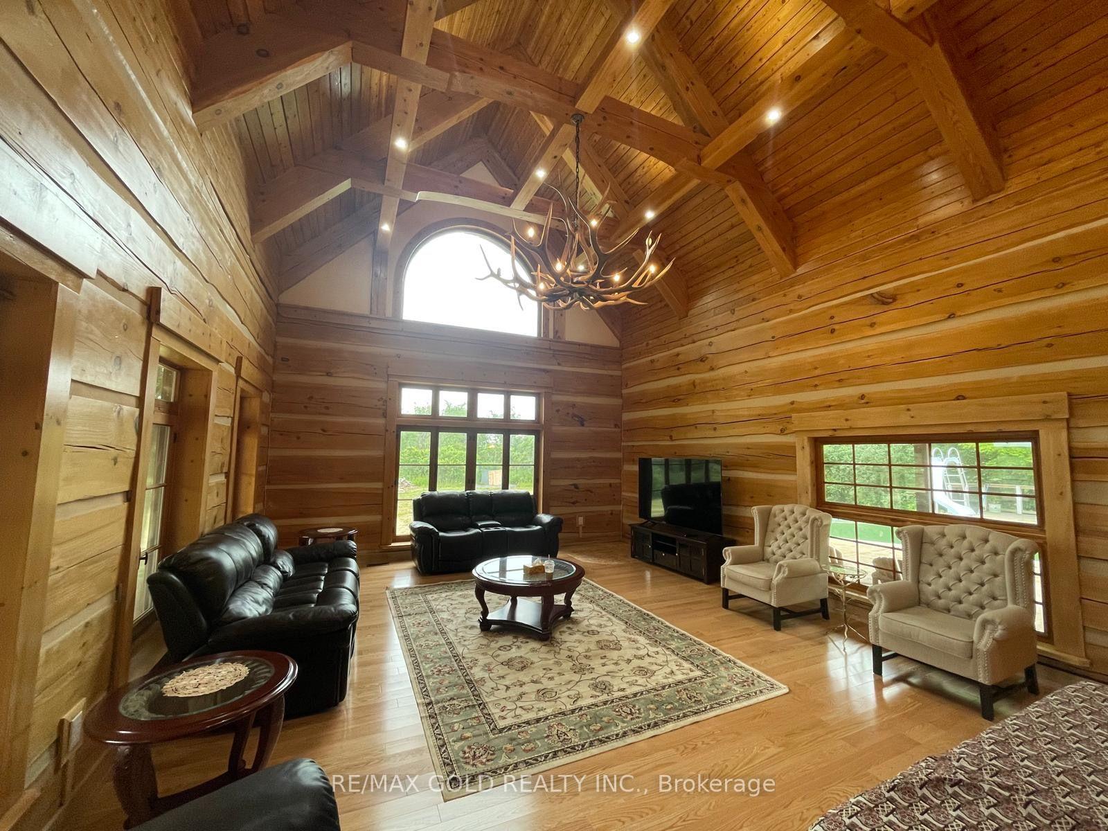 Photo 13 of 7815 15th Side Road, King, Schomberg — HOMEH
