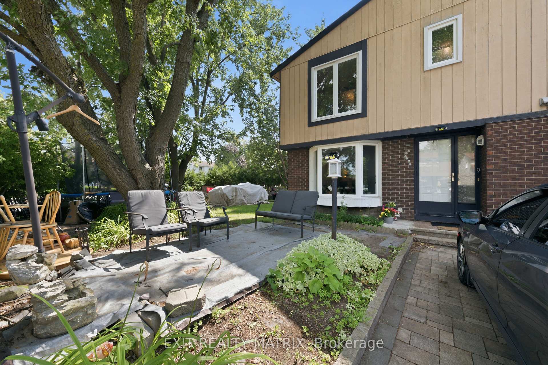 Photo 3 of 2 Ventnor Way, Ottawa, Barrhaven - Pheasant Run — HOMEH
