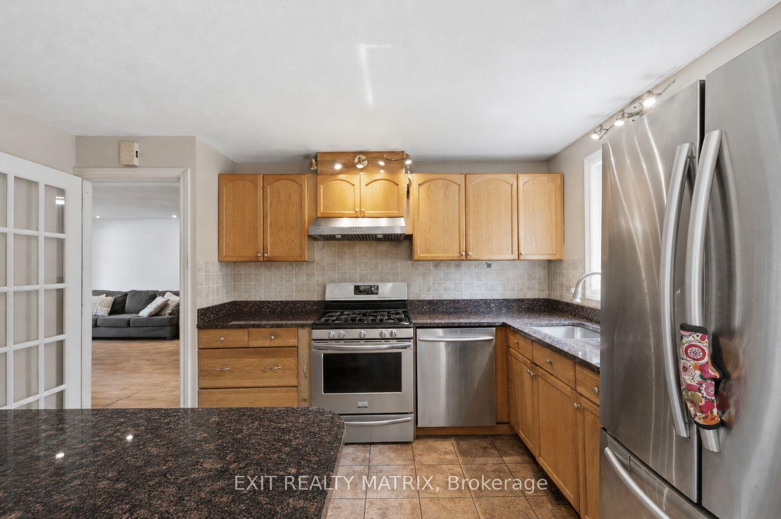 Photo 12 of 2 Ventnor Way, Ottawa, Barrhaven - Pheasant Run — HOMEH