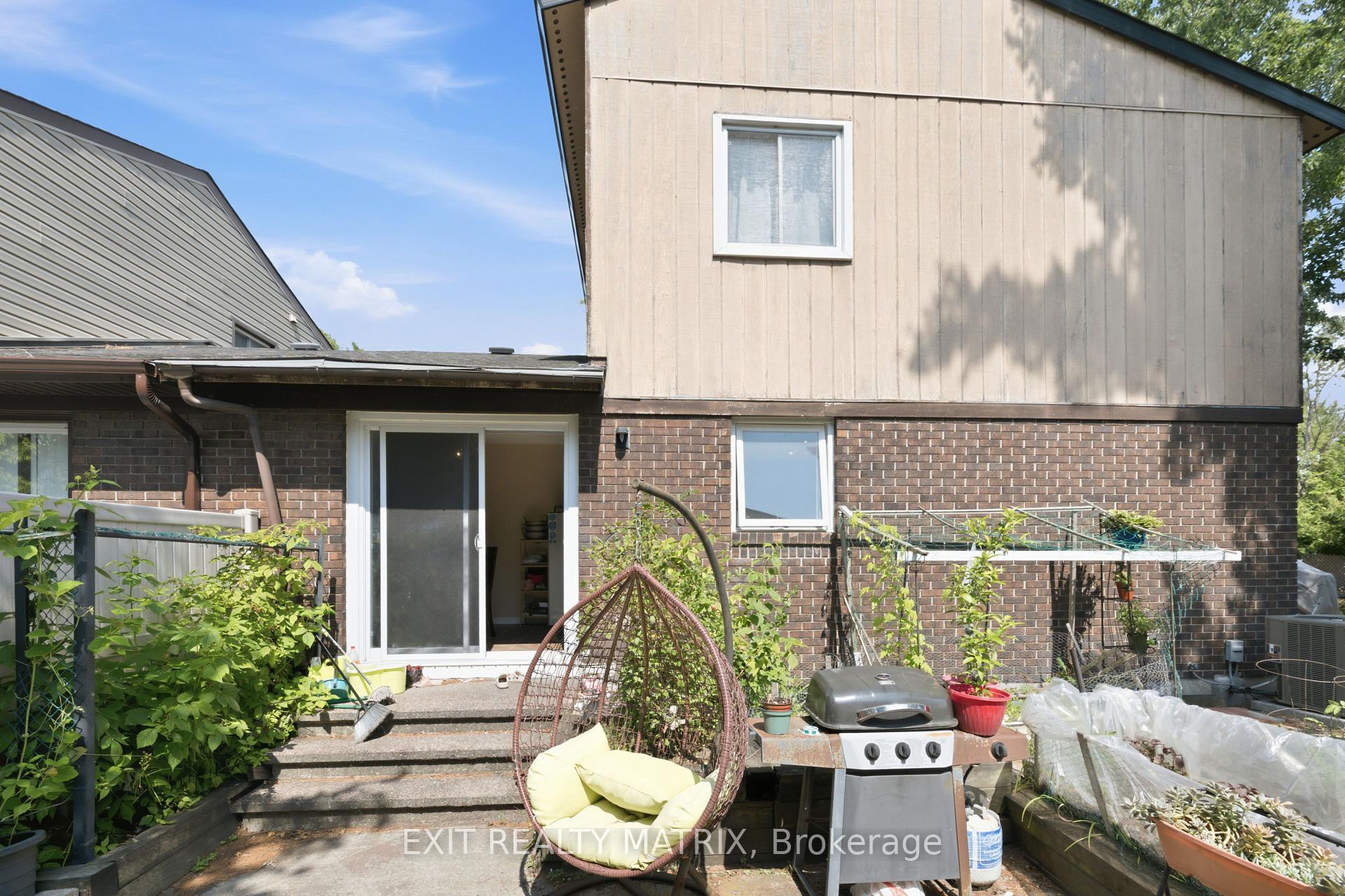 Photo 34 of 2 Ventnor Way, Ottawa, Barrhaven - Pheasant Run — HOMEH