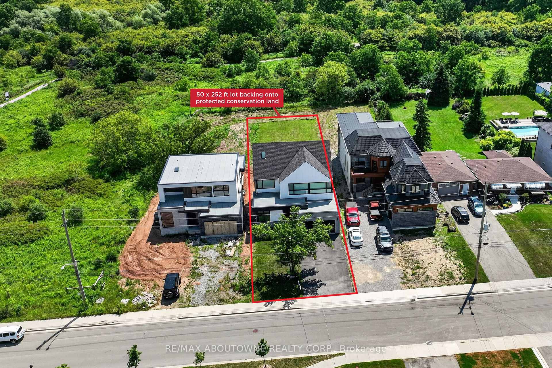 Photo 44 of 70 Upper Mount Albion Road, Hamilton, Stoney Creek Mountain — HOMEH