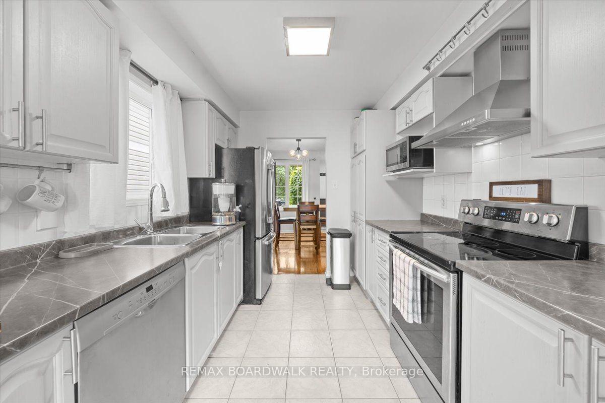 Photo 9 of 5 Gleeson Way, Ottawa, Barrhaven - Longfields — HOMEH