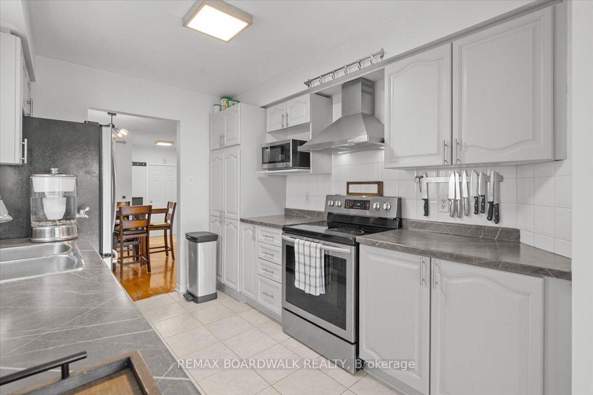 Photo 13 of 5 Gleeson Way, Ottawa, Barrhaven - Longfields — HOMEH