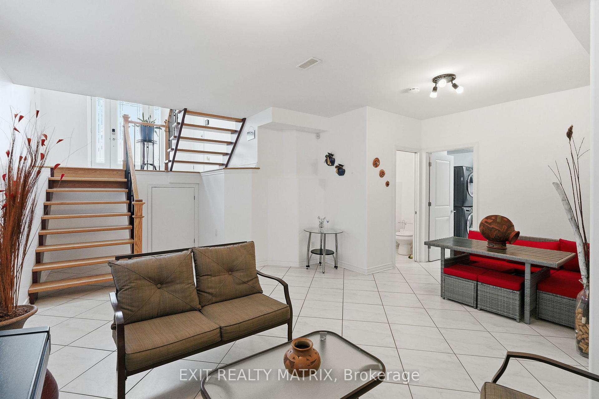 Photo 23 of 279 Stiver Street, Russell, Village of Russell — HOMEH