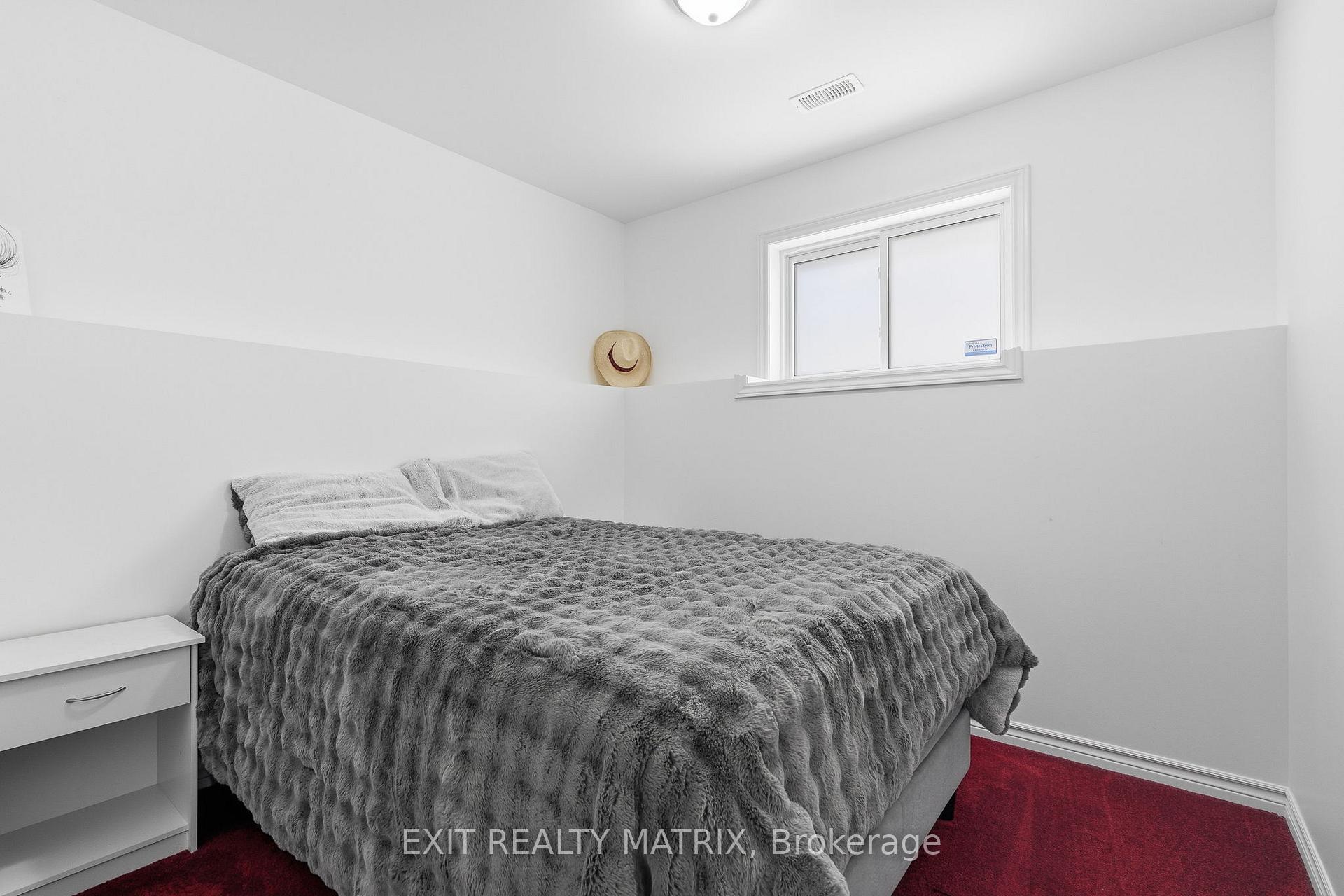 Photo 31 of 279 Stiver Street, Russell, Village of Russell — HOMEH