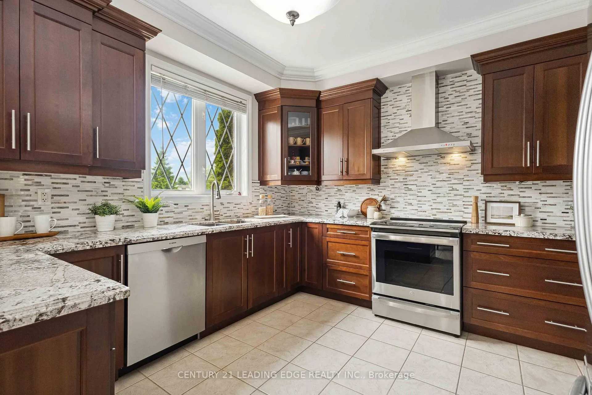 Photo 10 of 83 Joseph Street, Uxbridge — HOMEH
