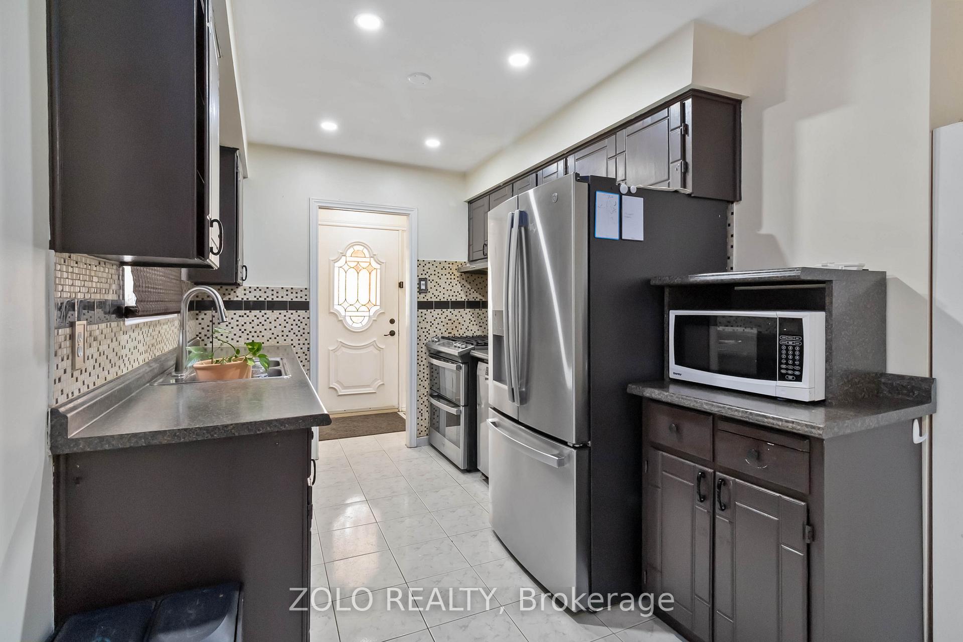 Photo 8 of 3387 Hannibal Rd, Burlington, Palmer — HOMEH