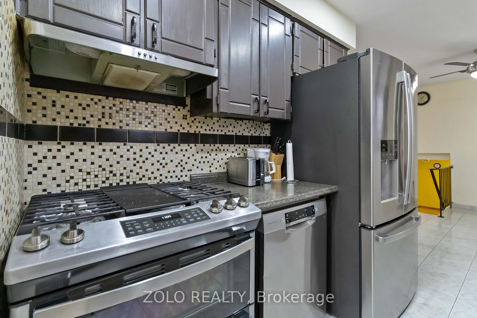 Photo 10 of 3387 Hannibal Rd, Burlington, Palmer — HOMEH