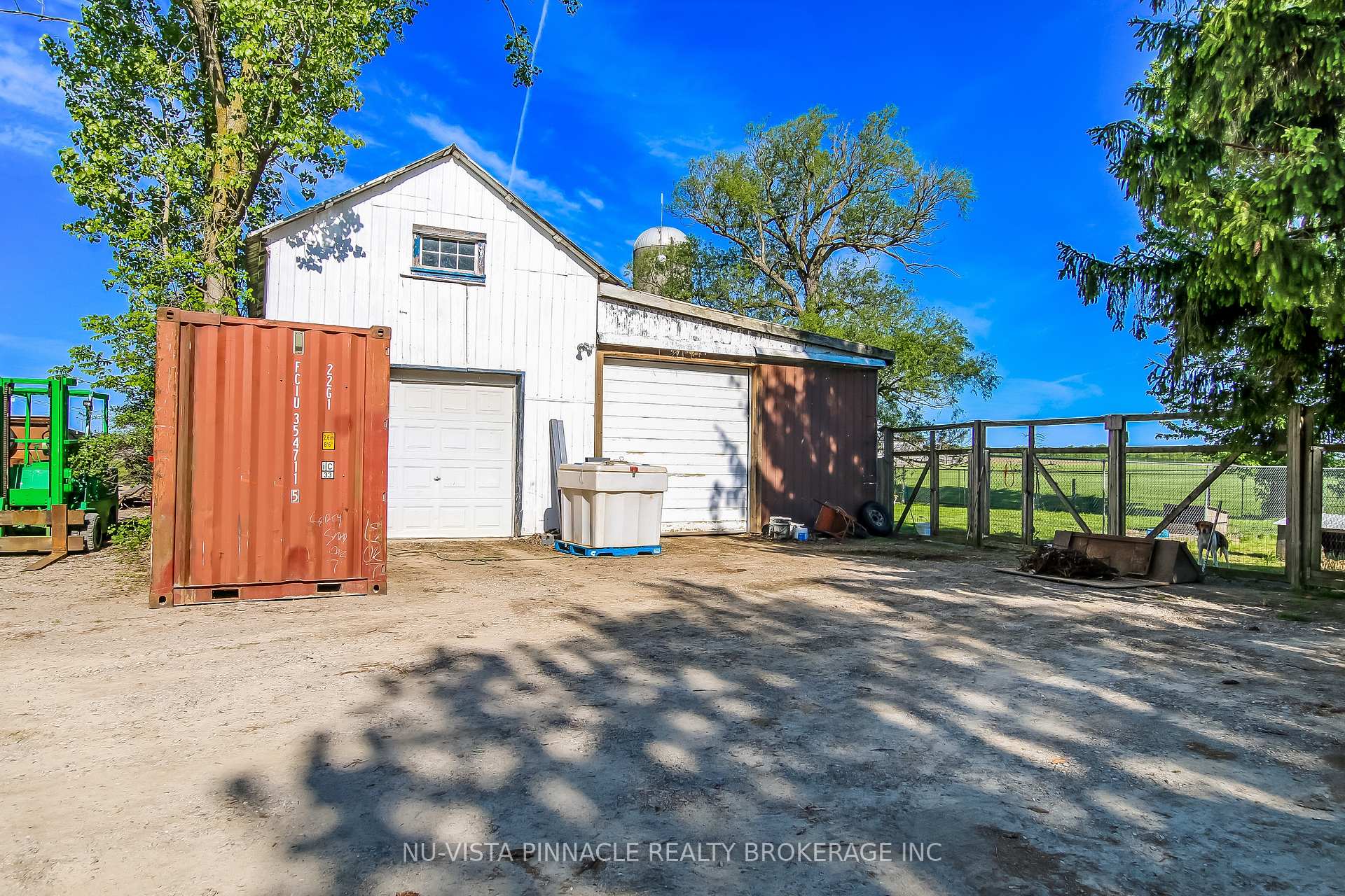 Photo 20 of 4378 Mcgillivray Drive W, North Middlesex, Brinsley — HOMEH