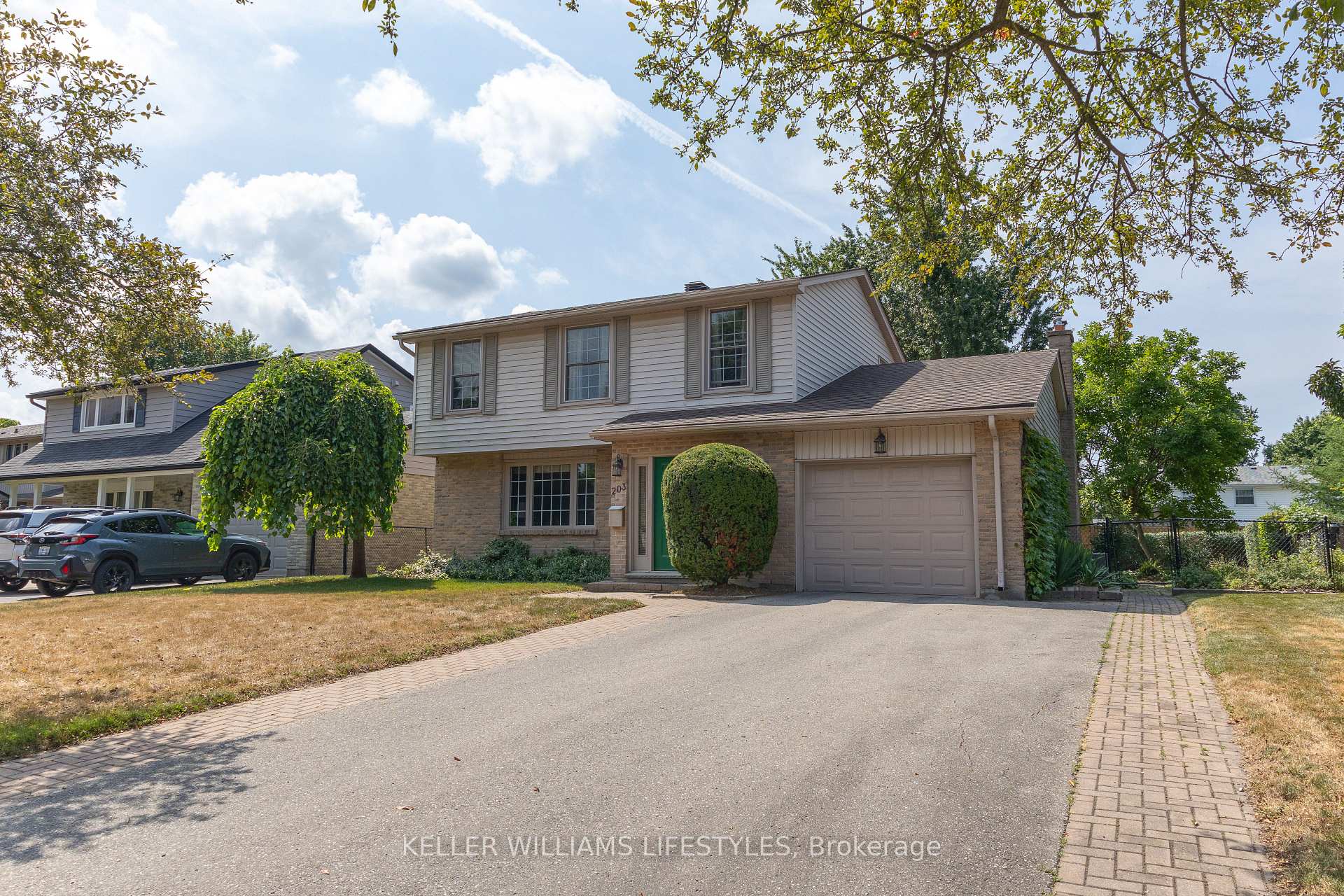 Photo 3 of 203 McMaster Court, London, South M — HOMEH