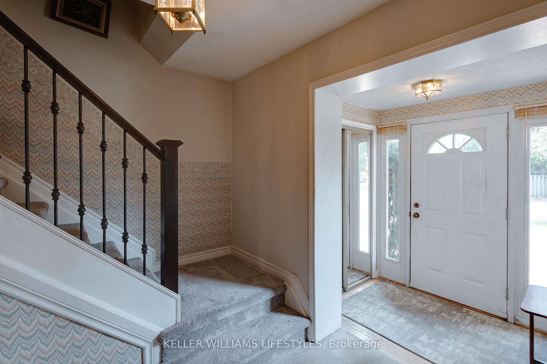 Photo 21 of 203 McMaster Court, London, South M — HOMEH