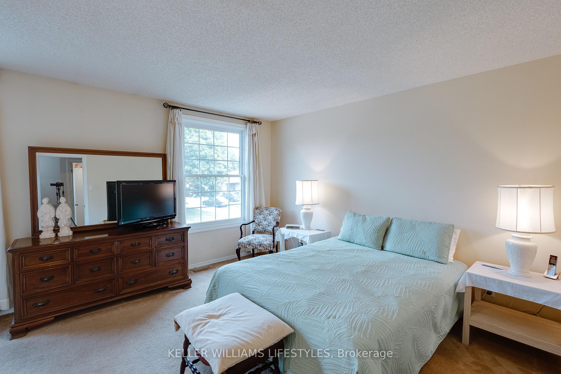 Photo 23 of 203 McMaster Court, London, South M — HOMEH